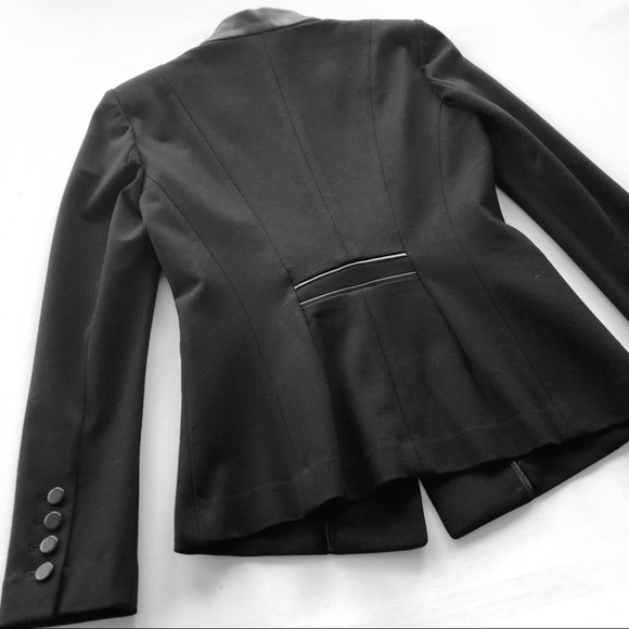 WHBM Classic Fitted Career Blazer - Picture 7 of 8